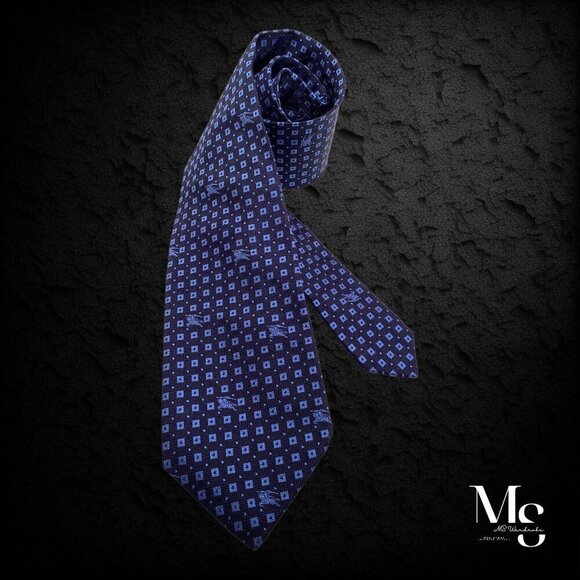 BURBERRY Blue Geometric Monogrammed Luxury Silk Tie Made In Italy W:3.5" EX COND - Picture 1 of 6